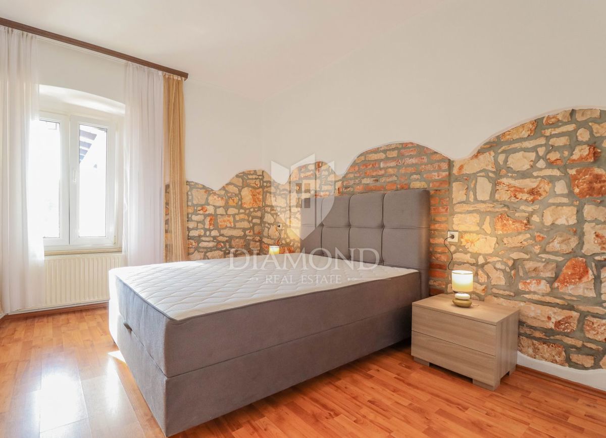 Umag, apartmajska hiša 1. red do morja!