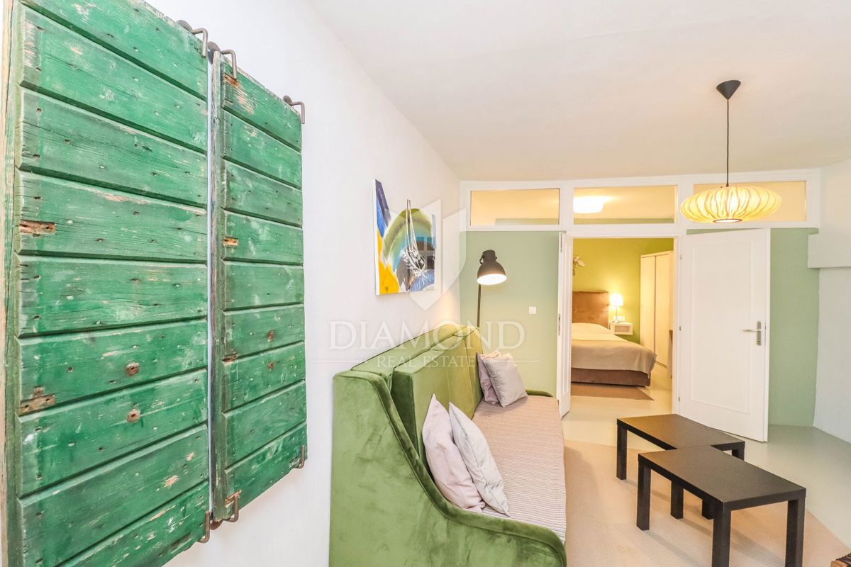 Rovinj, center, na novo prenovljeno stanovanje na zaželjeni lokaciji