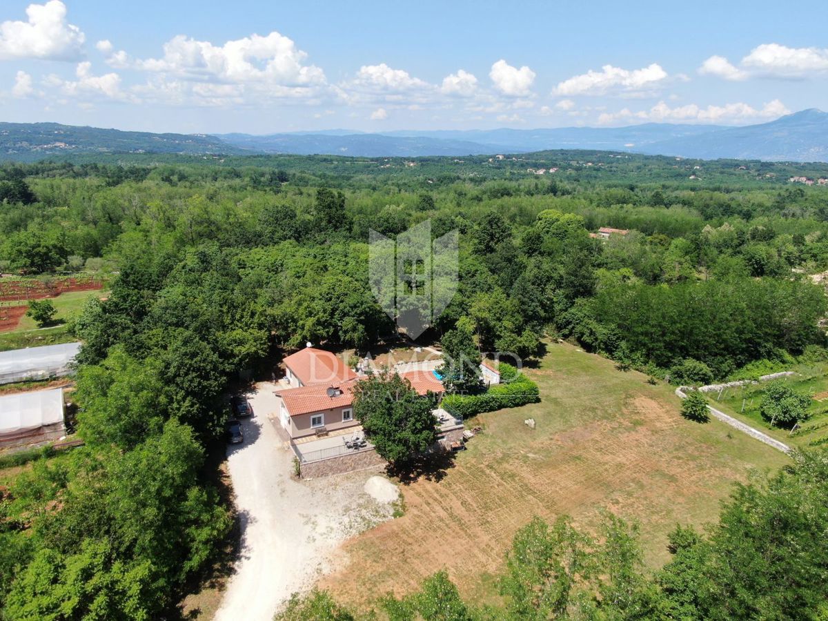 Labin, okolica, lepa počitniška hiša na samem