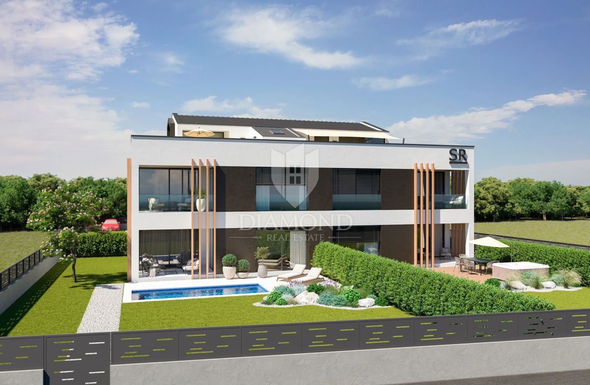 Rovinj, luksuzno stanovanje z vrtom nedaleč od plaže