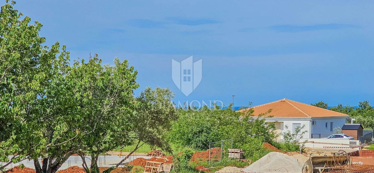 Umag, okolica! Čudovito stanovanje v novi stavbi!