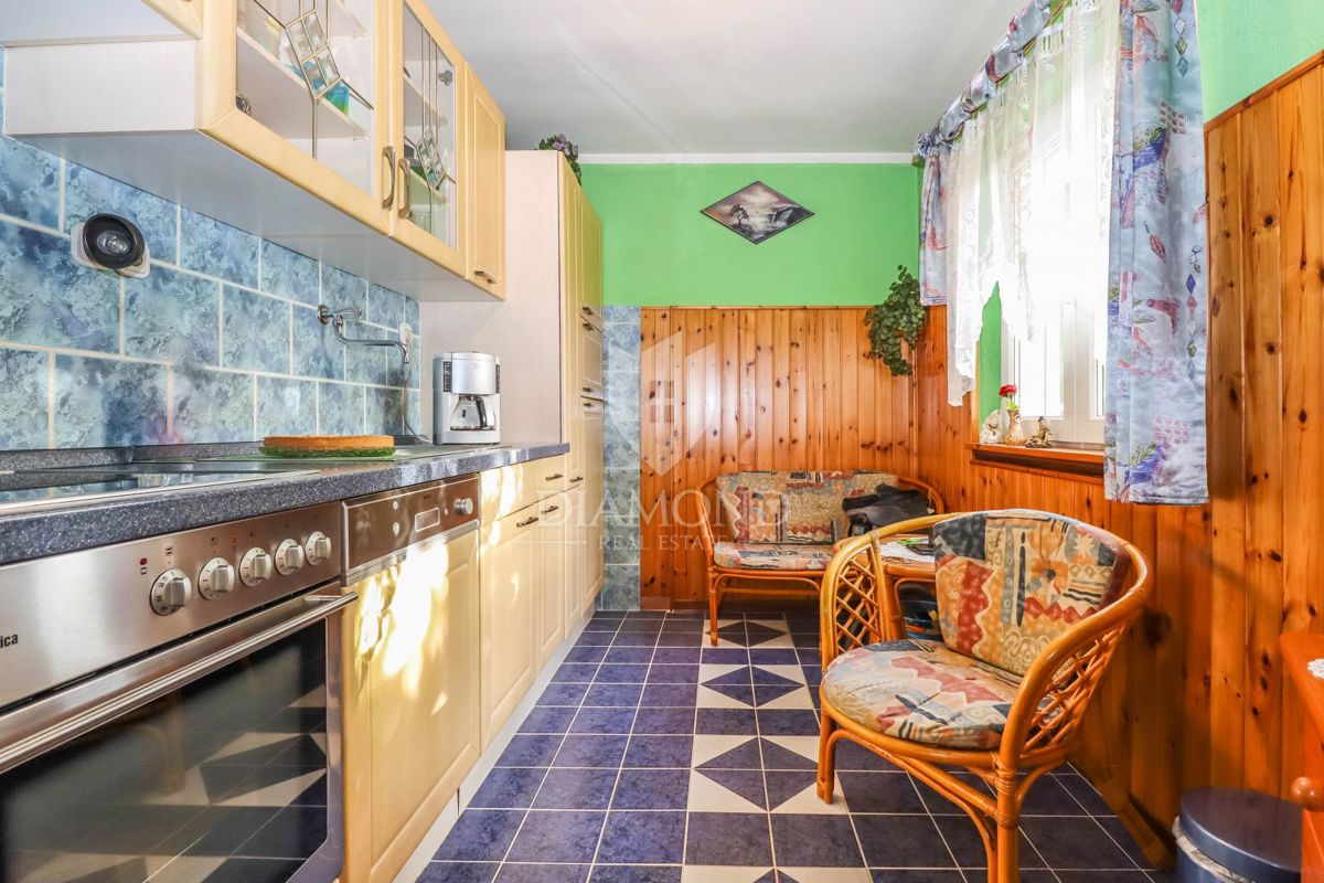 Rovinj, okolica, očarljiva kamnita hiša