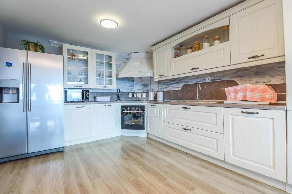 Apartmaj Ližnjan, 230m2