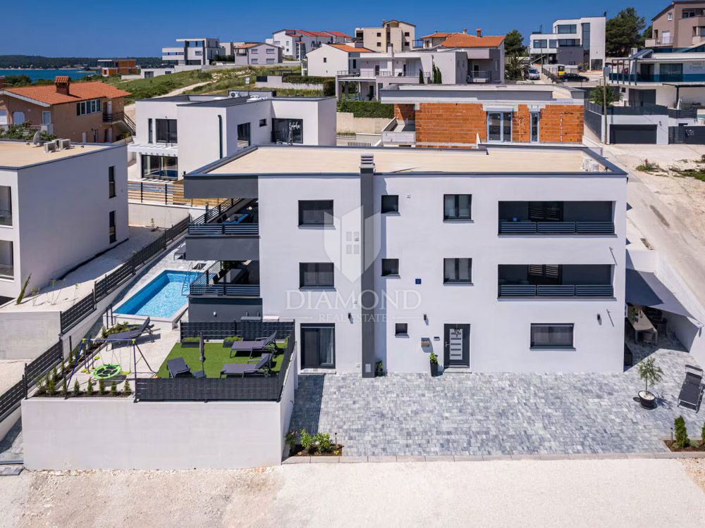 Medulin, komfortna, nova villa le 100m od plaže