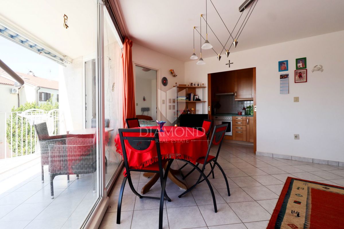 Apartma na iskani lokaciji, 300 metrov od morja.