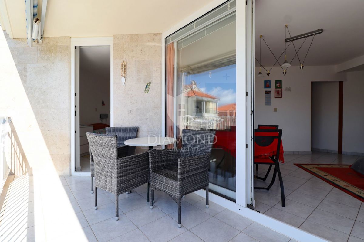 Apartma na iskani lokaciji, 300 metrov od morja.