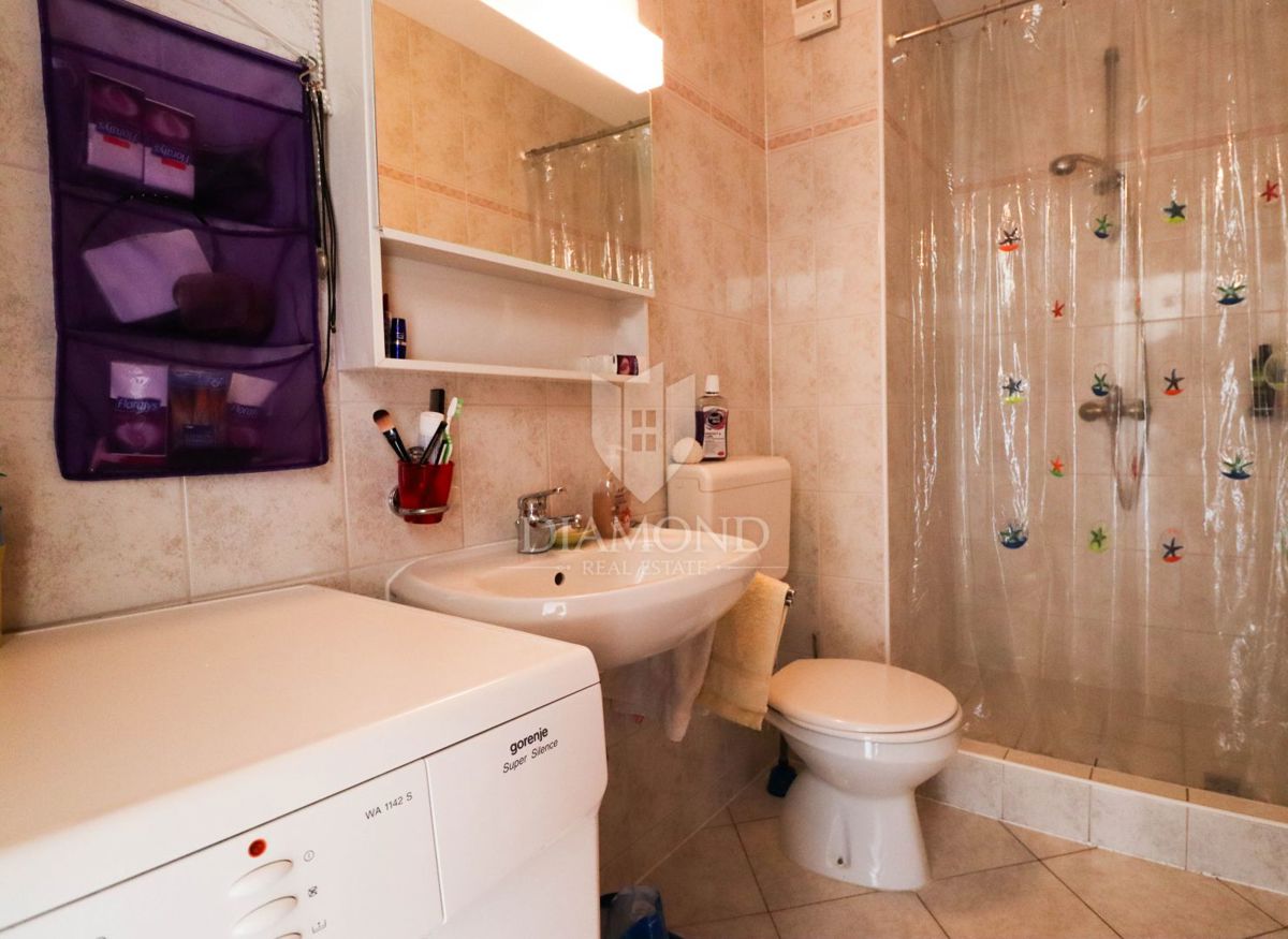 Apartma na iskani lokaciji, 300 metrov od morja.