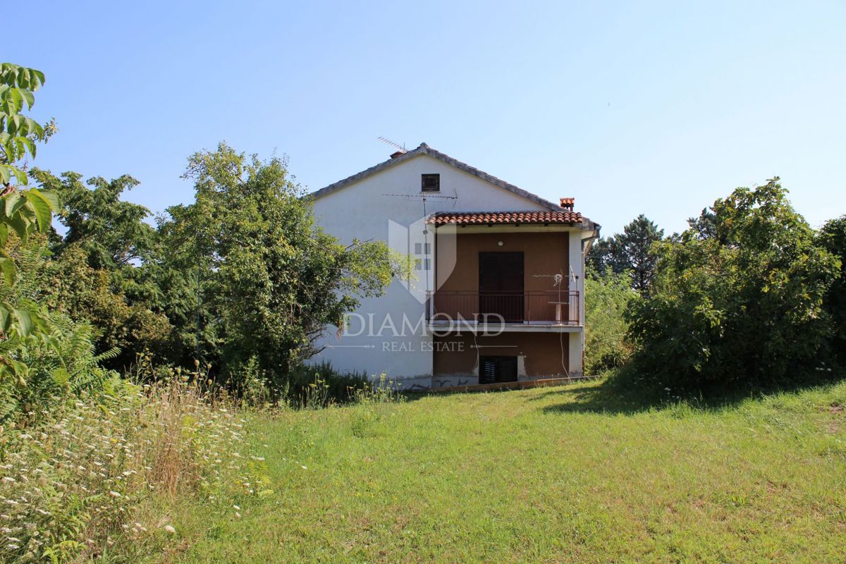 Pazin, hiša z dvema apartmajema 