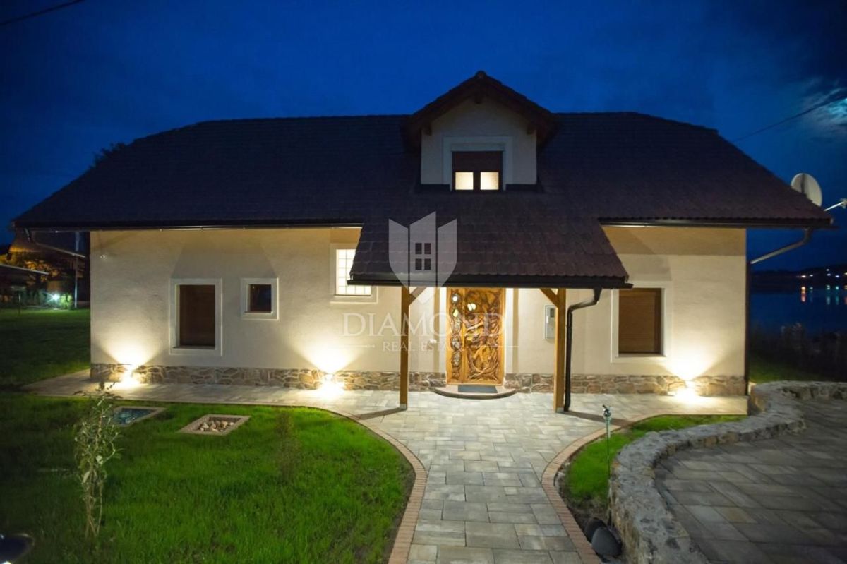 Ogulin, Čudovita vila ob jezeru