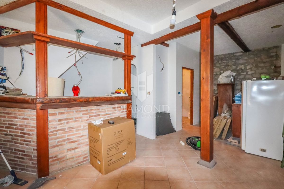 Rovinj, apartmaji v starem mestnem jedru s konobo