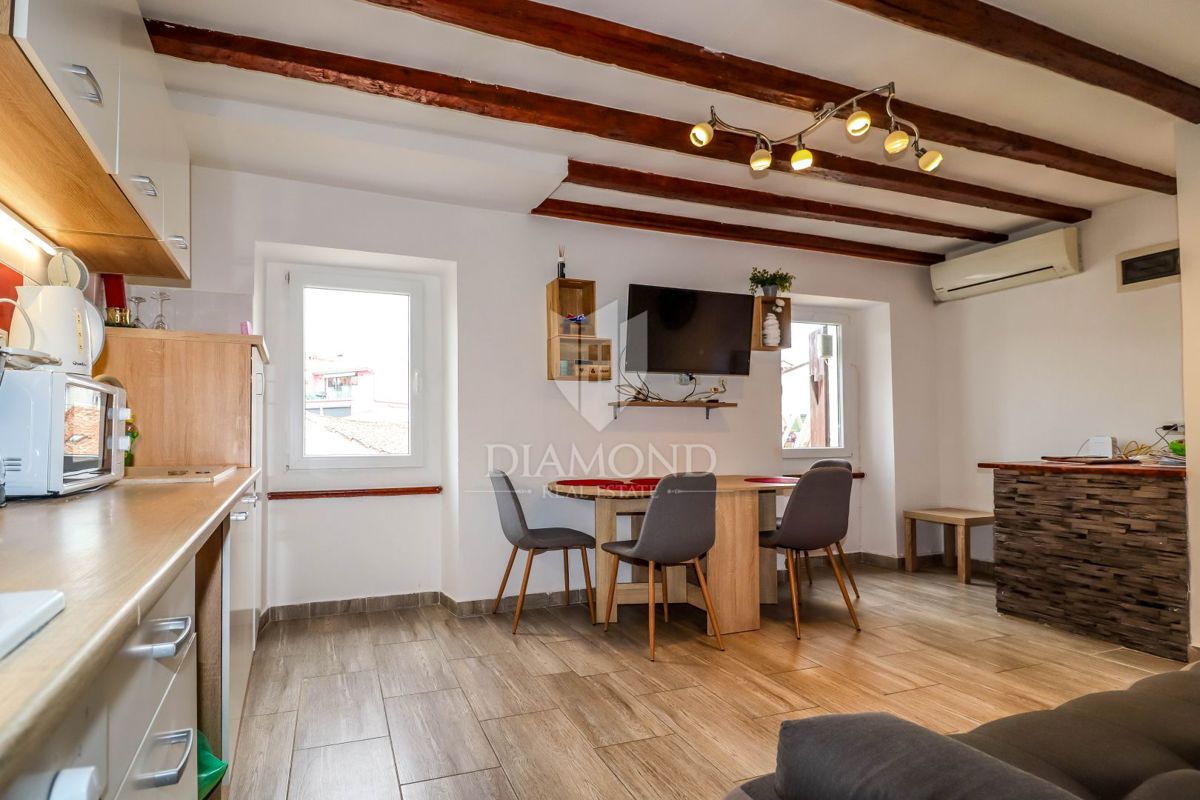 Rovinj, apartmaji v starem mestnem jedru s konobo