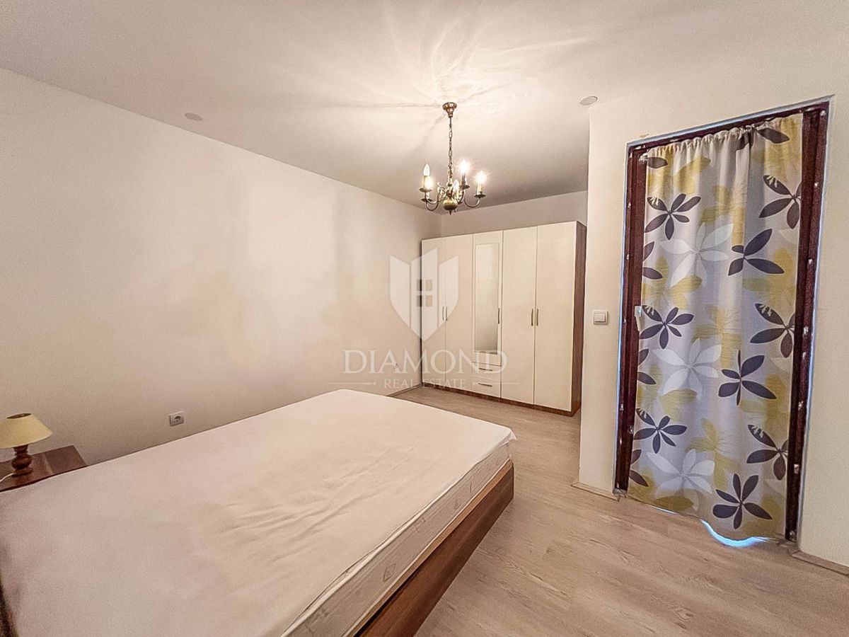 Istra, Novigrad- okolica stanovanje s prostornim balkonom!