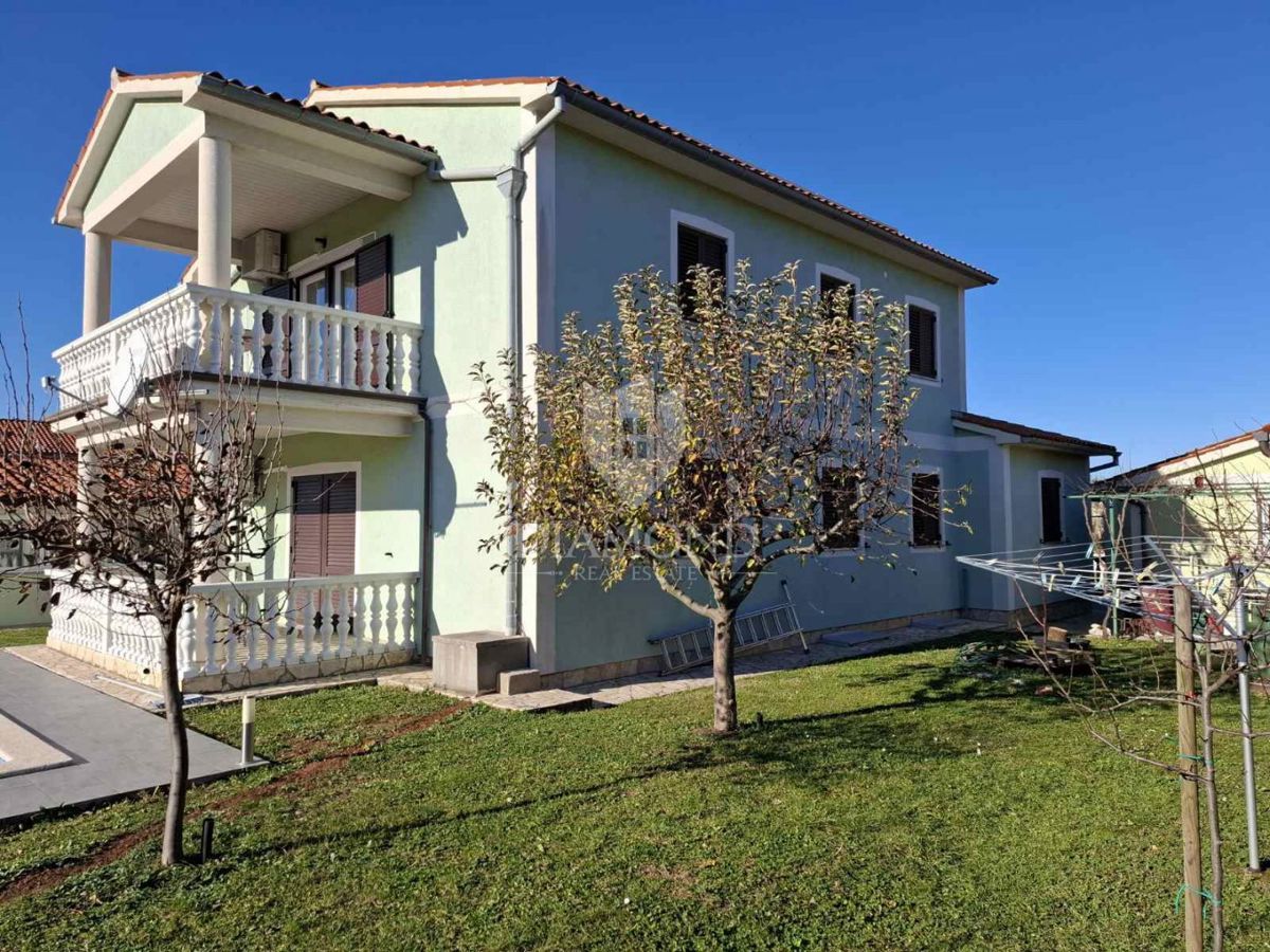 Hiša Labin, 250m2