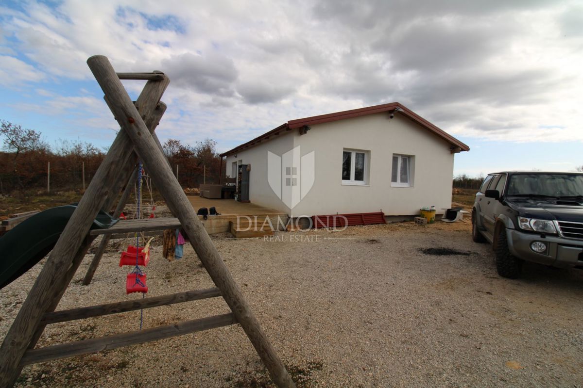 Hiša Smoljanci, Svetvinčenat, 69m2