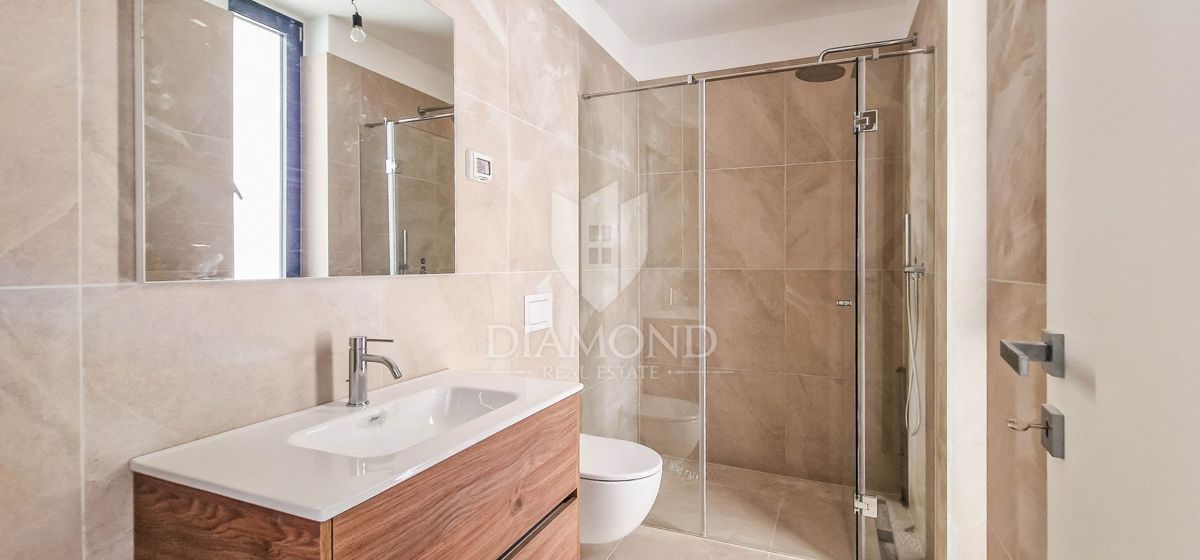 Apartmaj Novigrad, 98m2