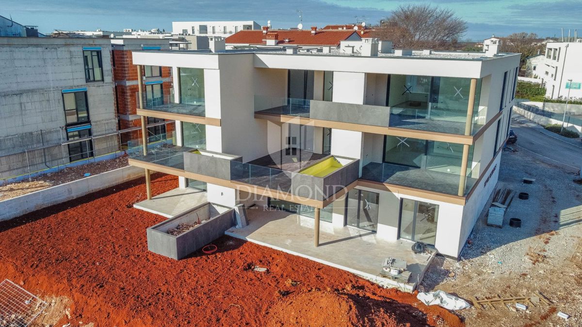 Apartmaj Novigrad, 98m2