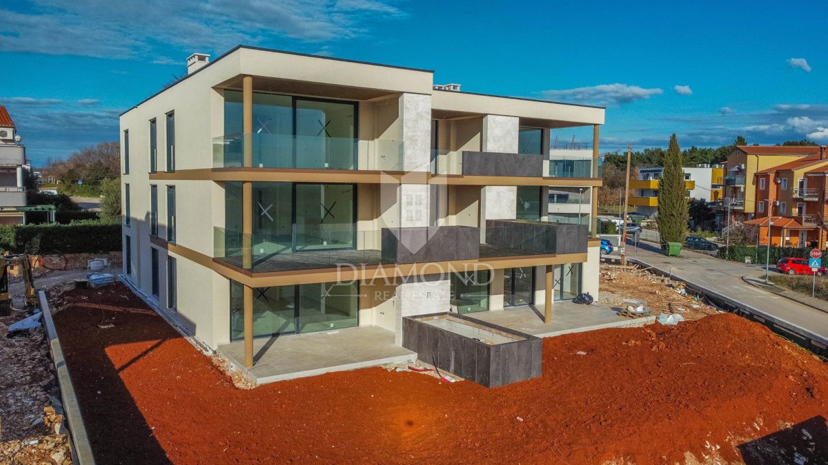 Apartmaj Novigrad, 98m2
