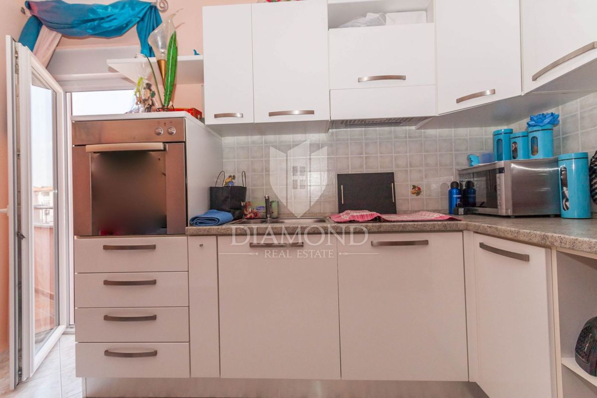 Novigrad, Apartma s čudovitim pogledom na morje!