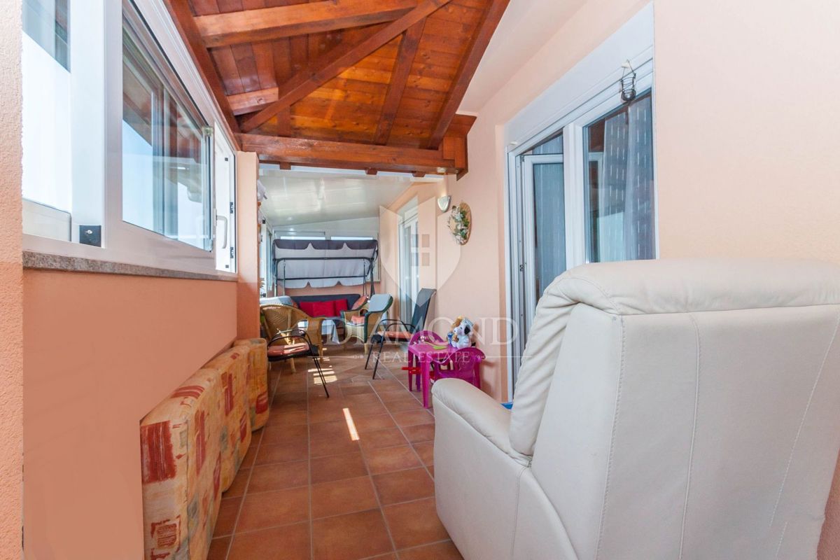 Novigrad, Apartma s čudovitim pogledom na morje!