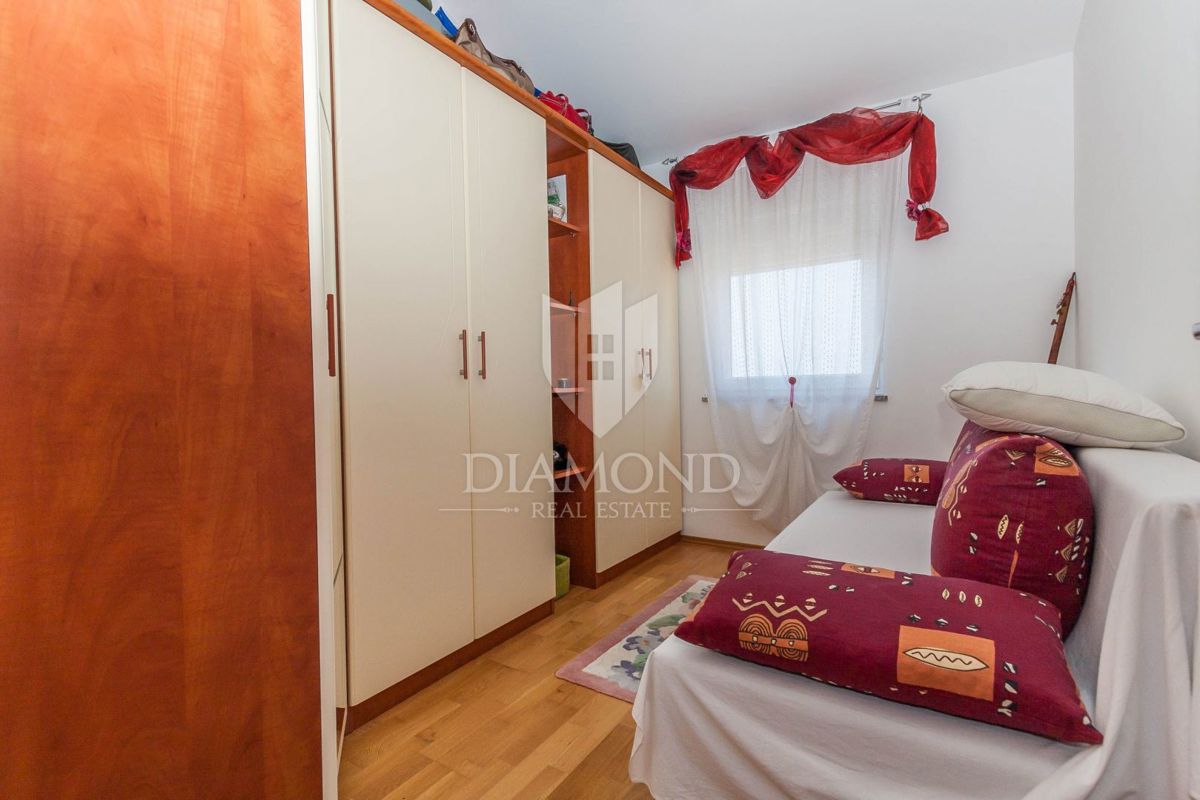 Novigrad, Apartma s čudovitim pogledom na morje!
