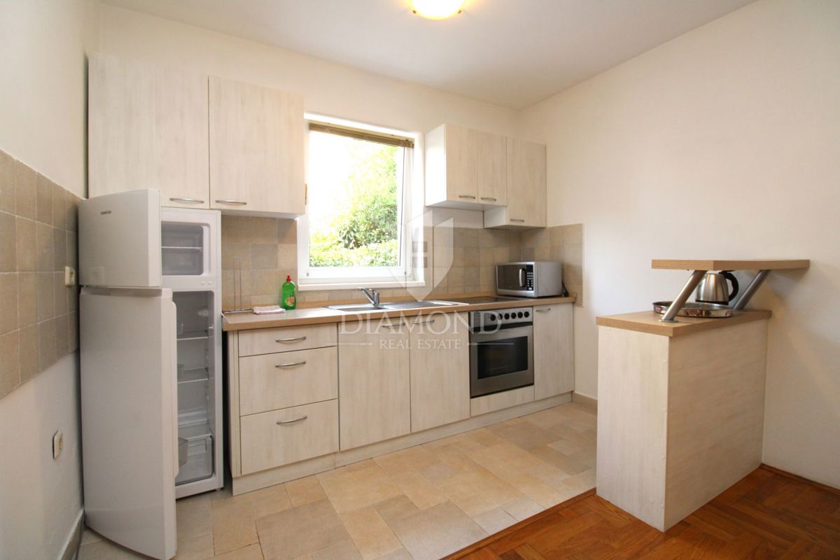 Apartmaj Malinska, Malinska-Dubašnica, 60m2