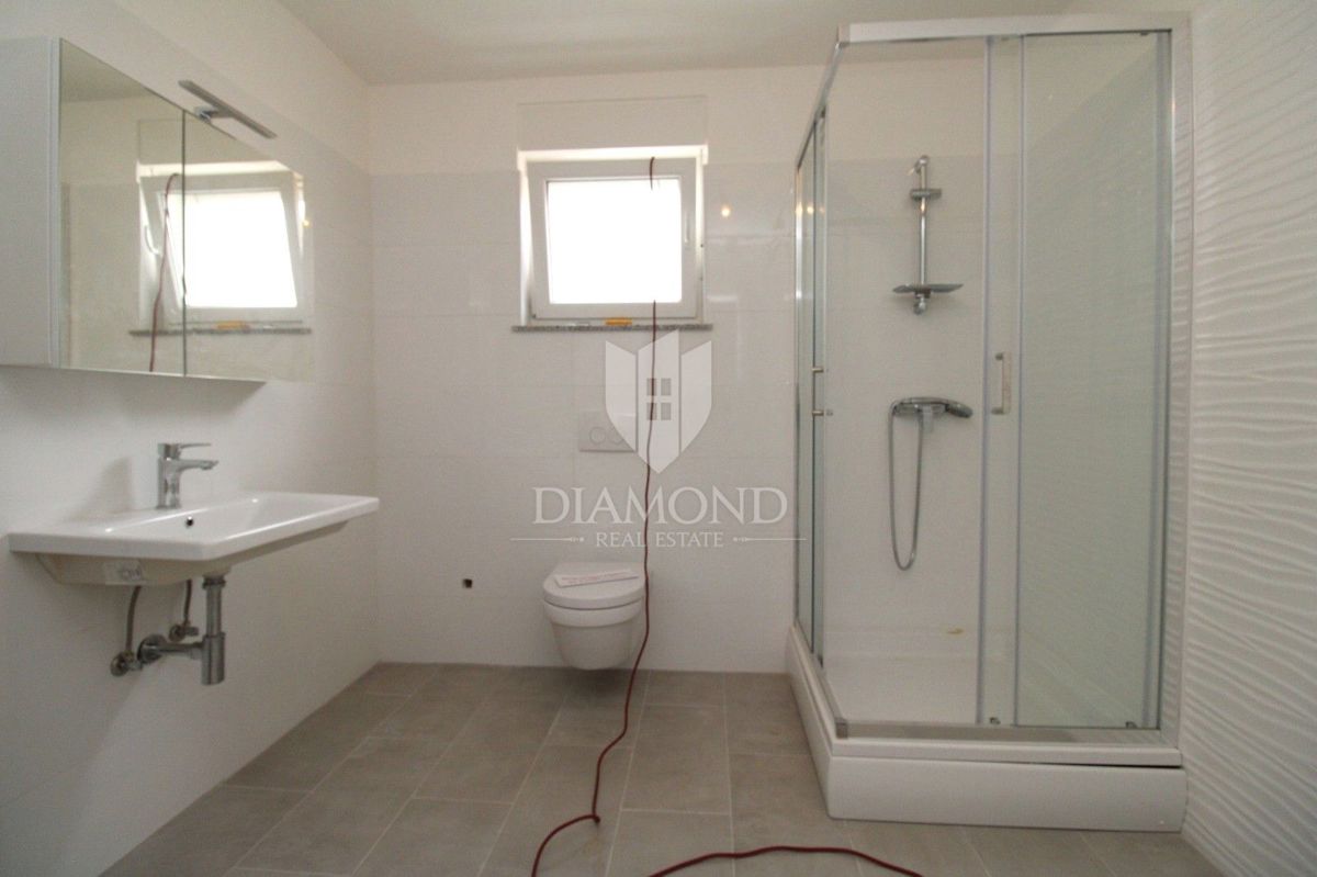 Apartmaj Malinska, Malinska-Dubašnica, 59m2