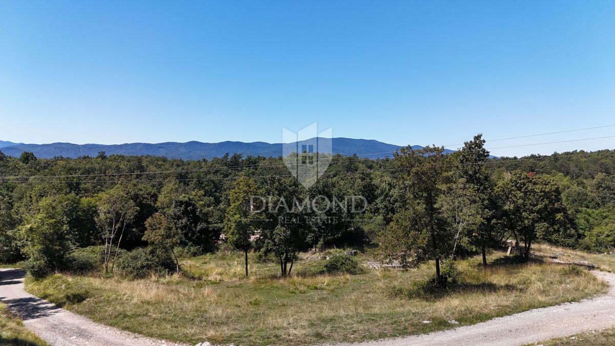 Zemljišče Breza, Klana, 1.510m2