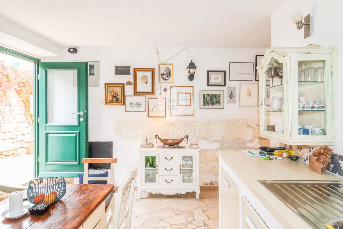 Rovinj, center! Čudovita hiša s teraso!