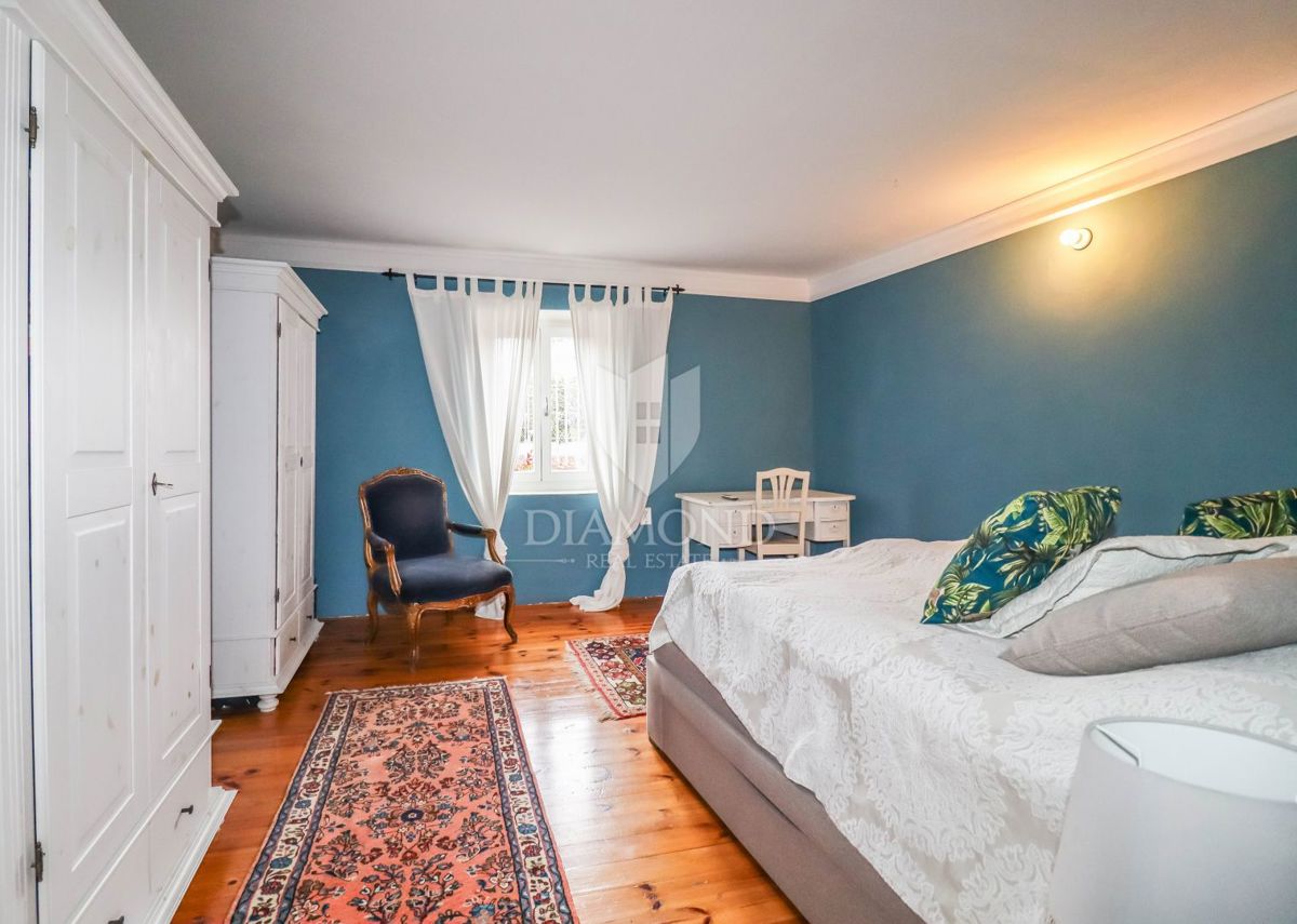 Rovinj, center! Čudovita hiša s teraso!