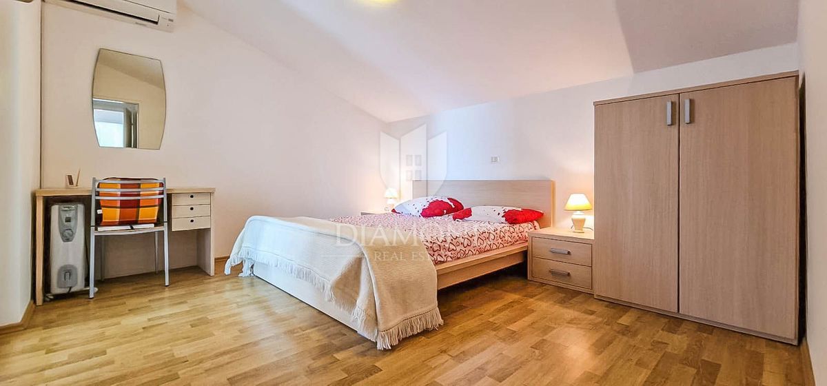 Umag, okolica, čudovito stanovanje 116 m2 s pogledom na morje