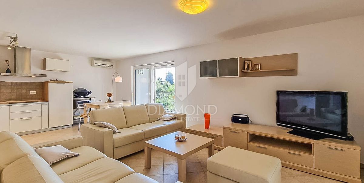 Umag, okolica, čudovito stanovanje 116 m2 s pogledom na morje