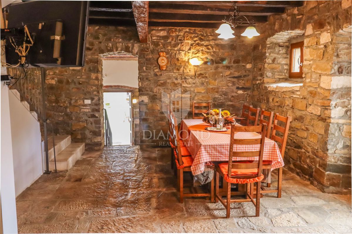 Atraktivna hiša z nepozabnim razgledom! 