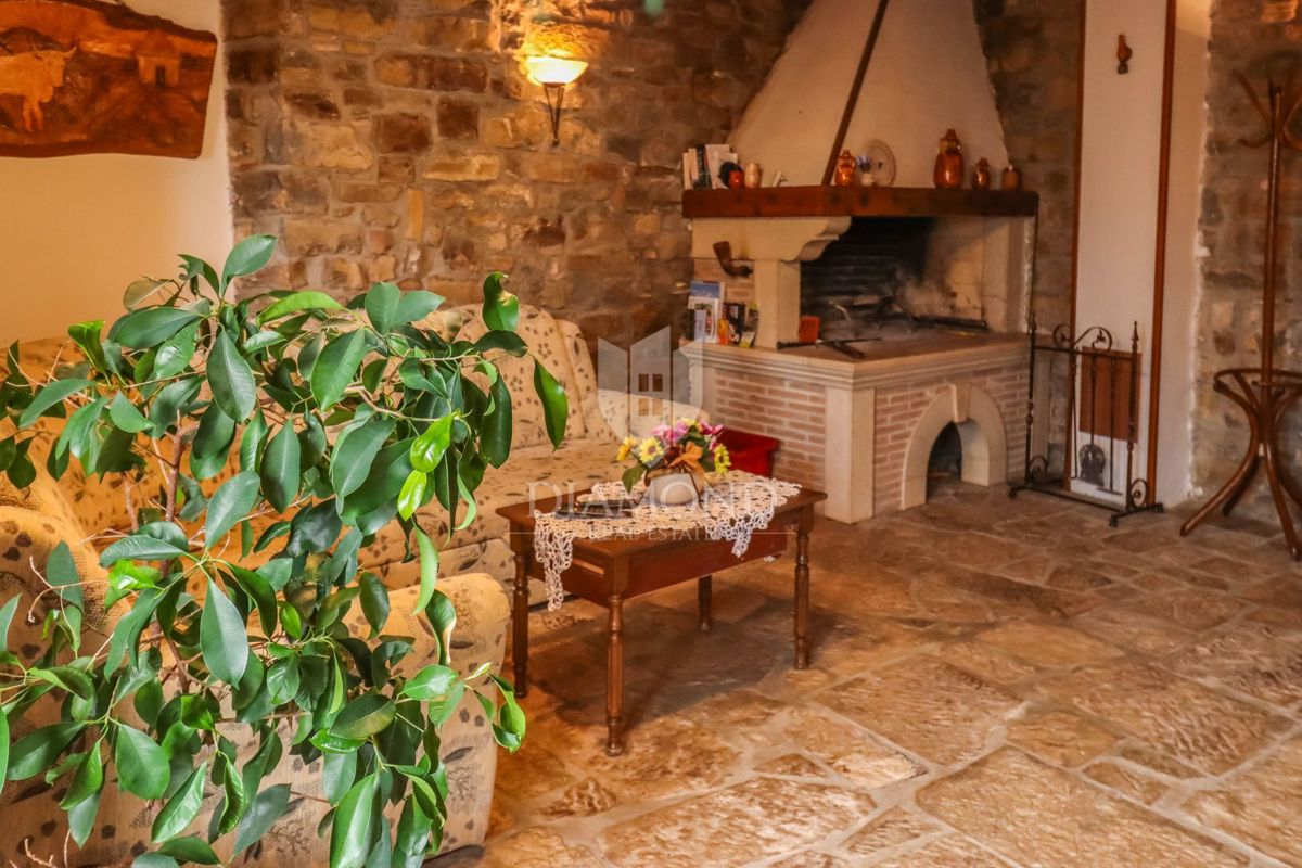 Atraktivna hiša z nepozabnim razgledom! 