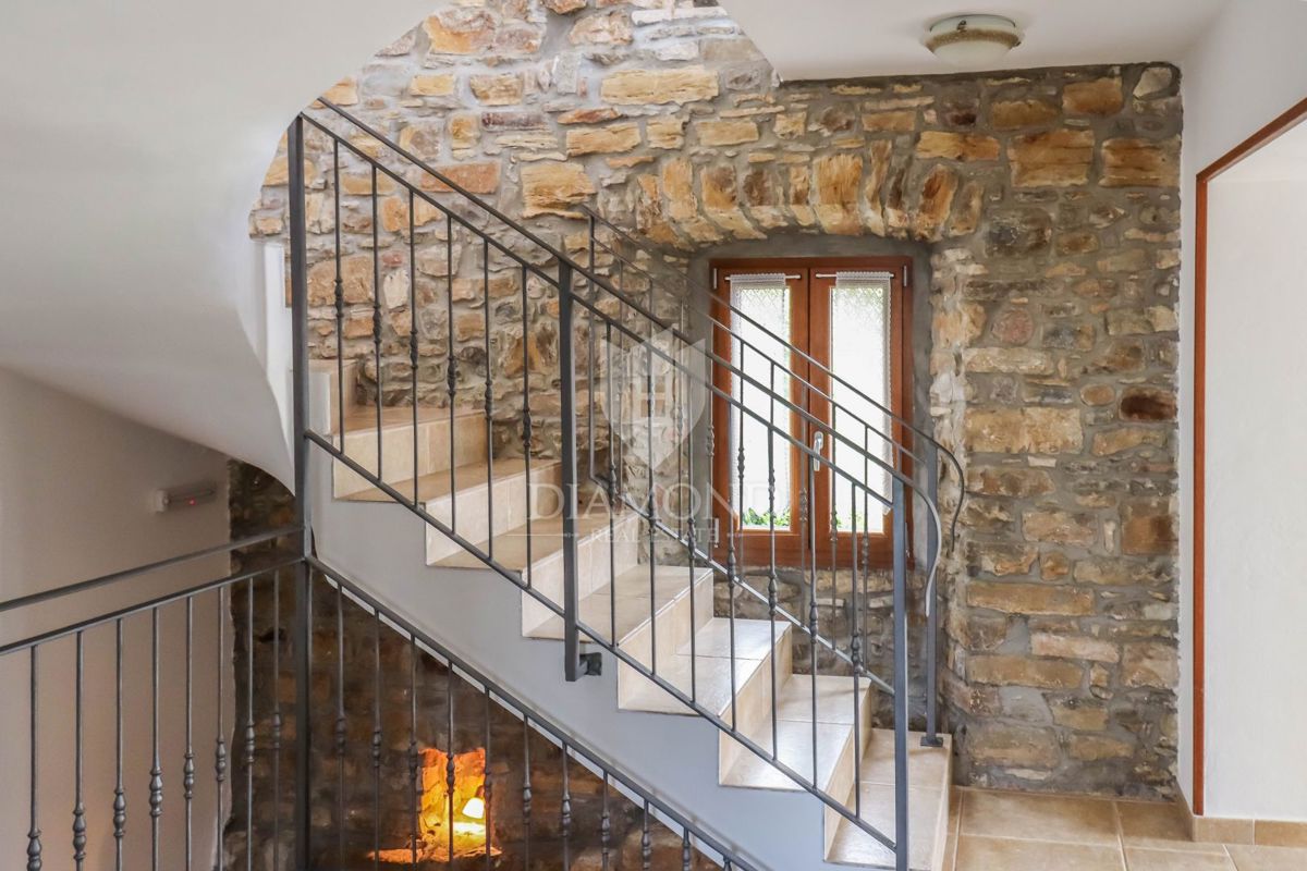 Atraktivna hiša z nepozabnim razgledom! 