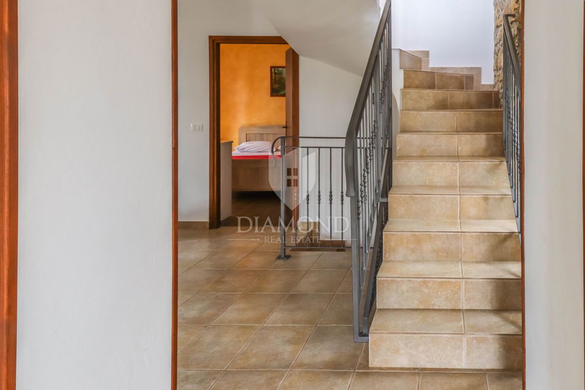 Atraktivna hiša z nepozabnim razgledom! 