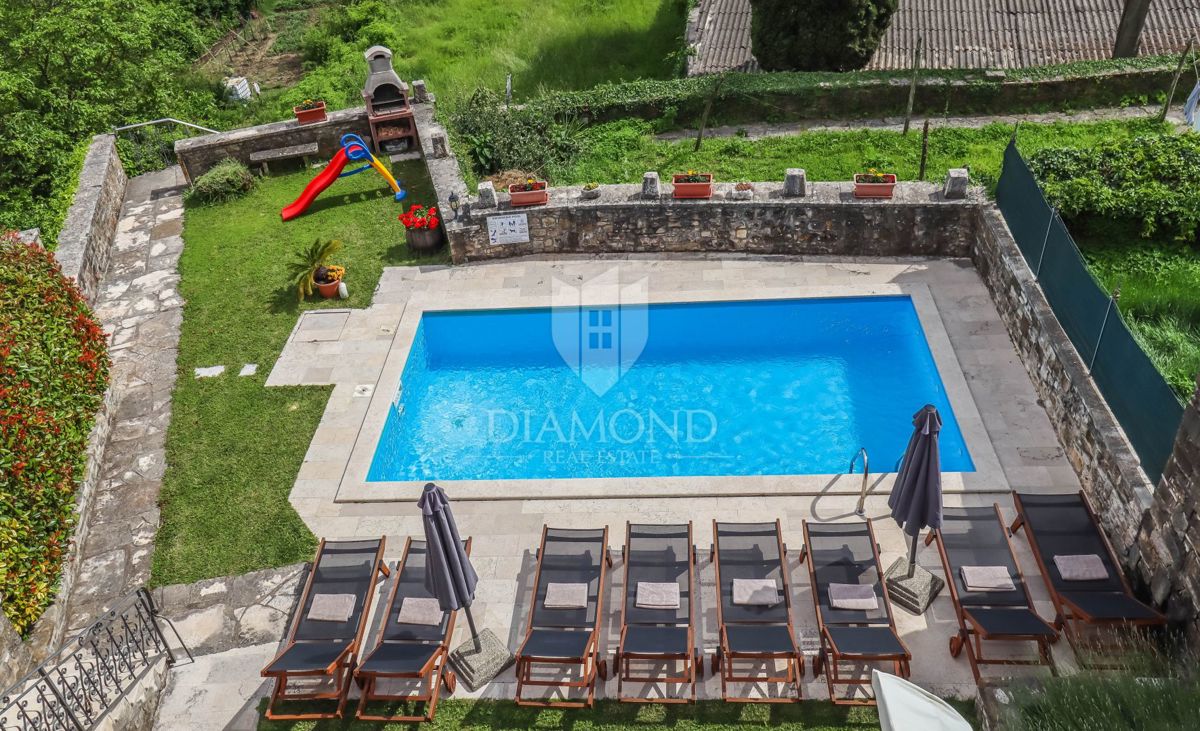 Atraktivna hiša z nepozabnim razgledom! 