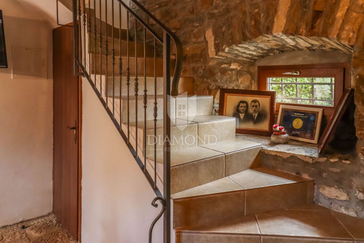 Atraktivna hiša z nepozabnim razgledom! 