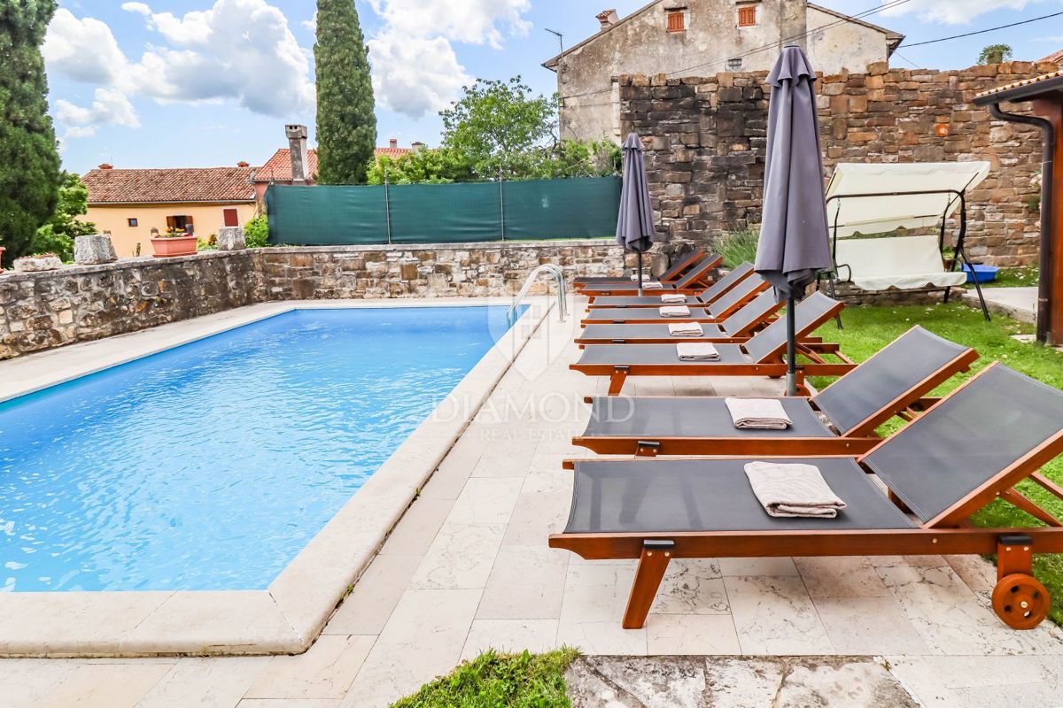 Atraktivna hiša z nepozabnim razgledom! 