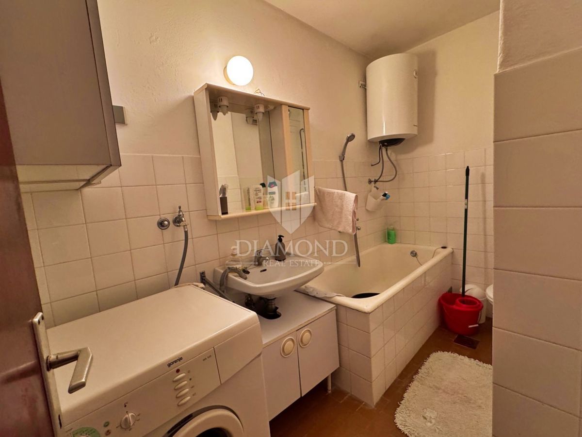 Prostorno stanovanje, Labin, Istra