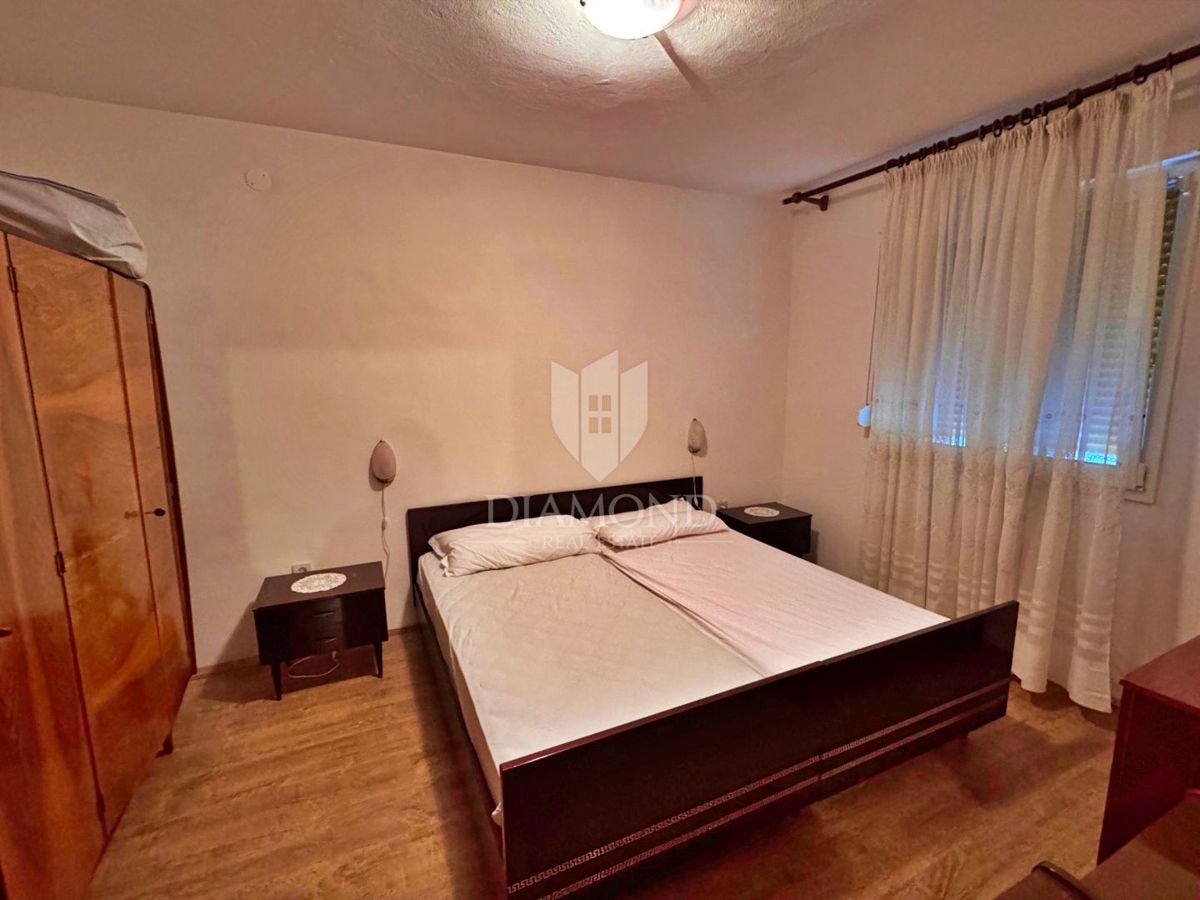 Prostorno stanovanje, Labin, Istra