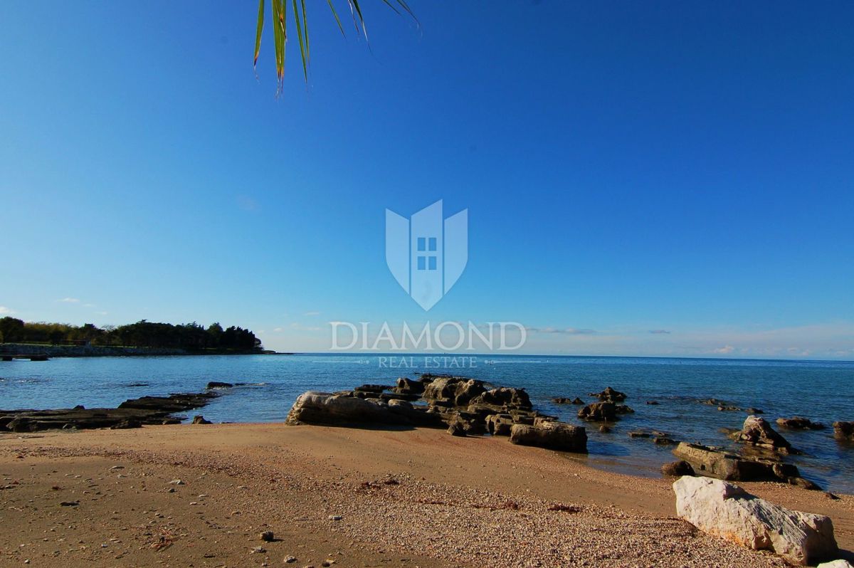 Okolica Umaga, vrstna hiša v novogradnji