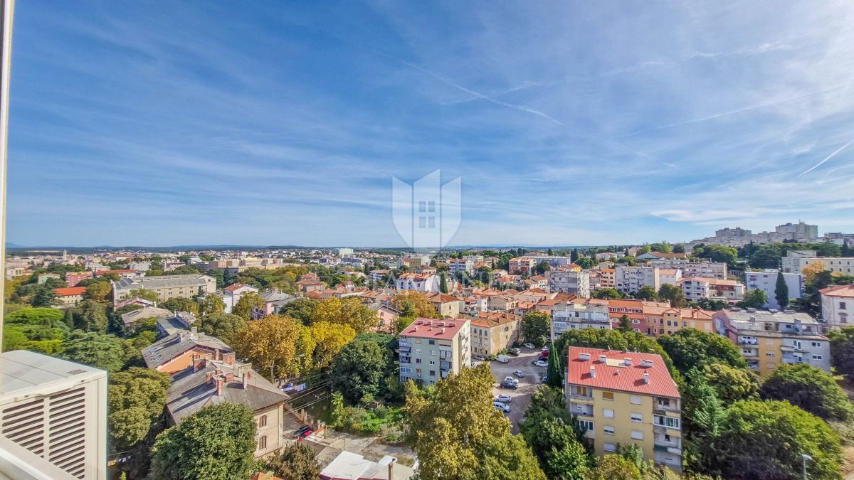 Pula, Veruda, stanovanje s pogledom na morje