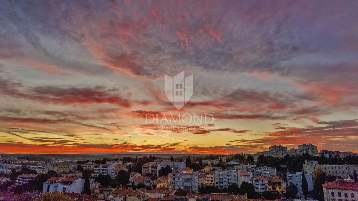 Pula, Veruda, stanovanje s pogledom na morje