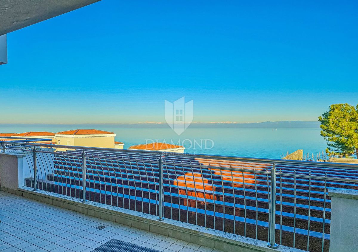 Apartmaj Crveni Vrh, Umag, 121m2