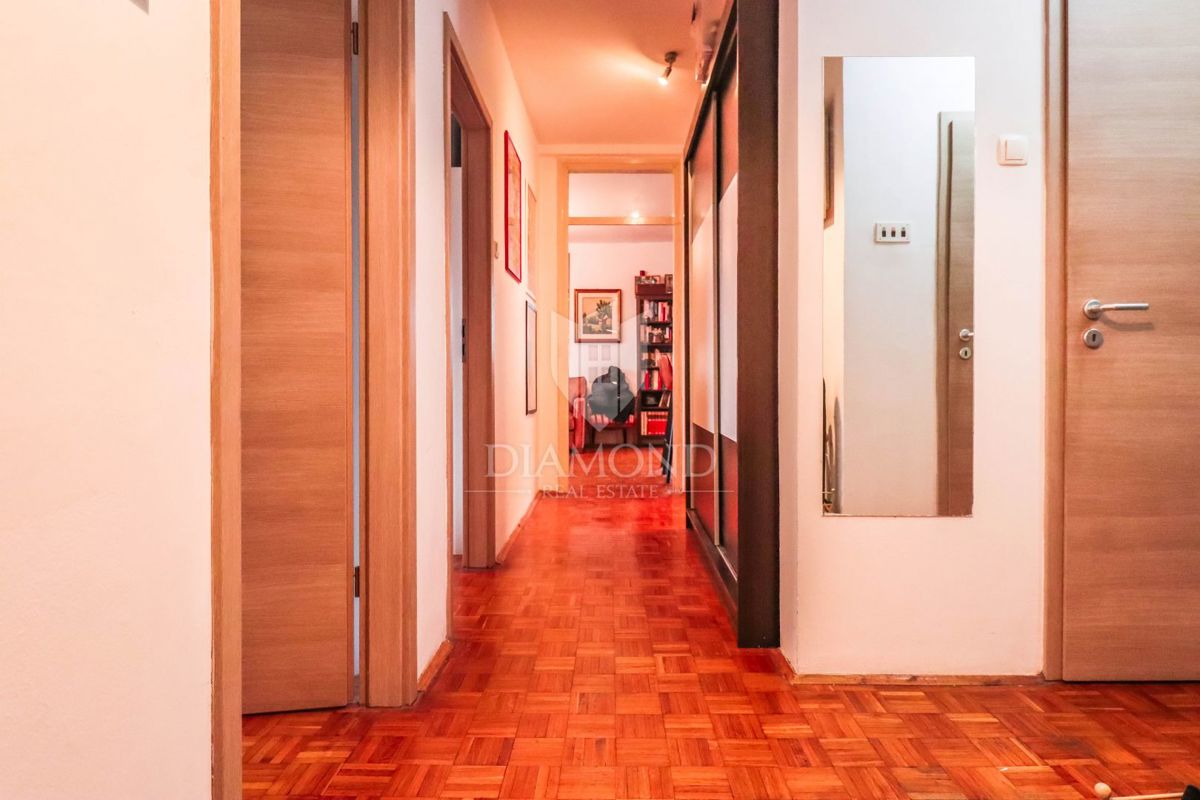 Apartmaj Centar, Zaprešić, 70m2