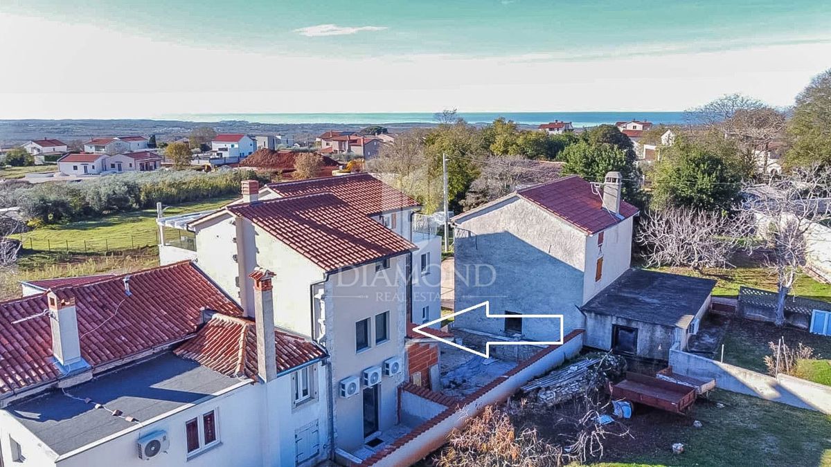 Poreč, okolica, očarljiva hiša s panoramskim razgledom!