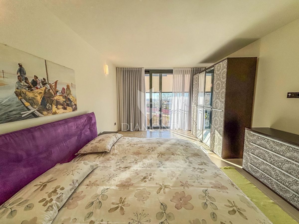 Poreč, okolica, očarljiva hiša s panoramskim razgledom!