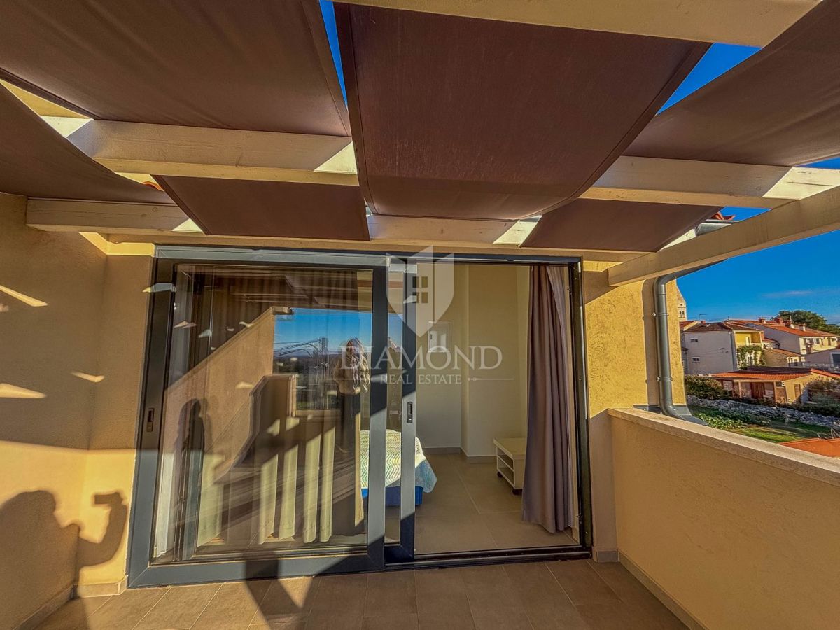 Poreč, okolica, očarljiva hiša s panoramskim razgledom!