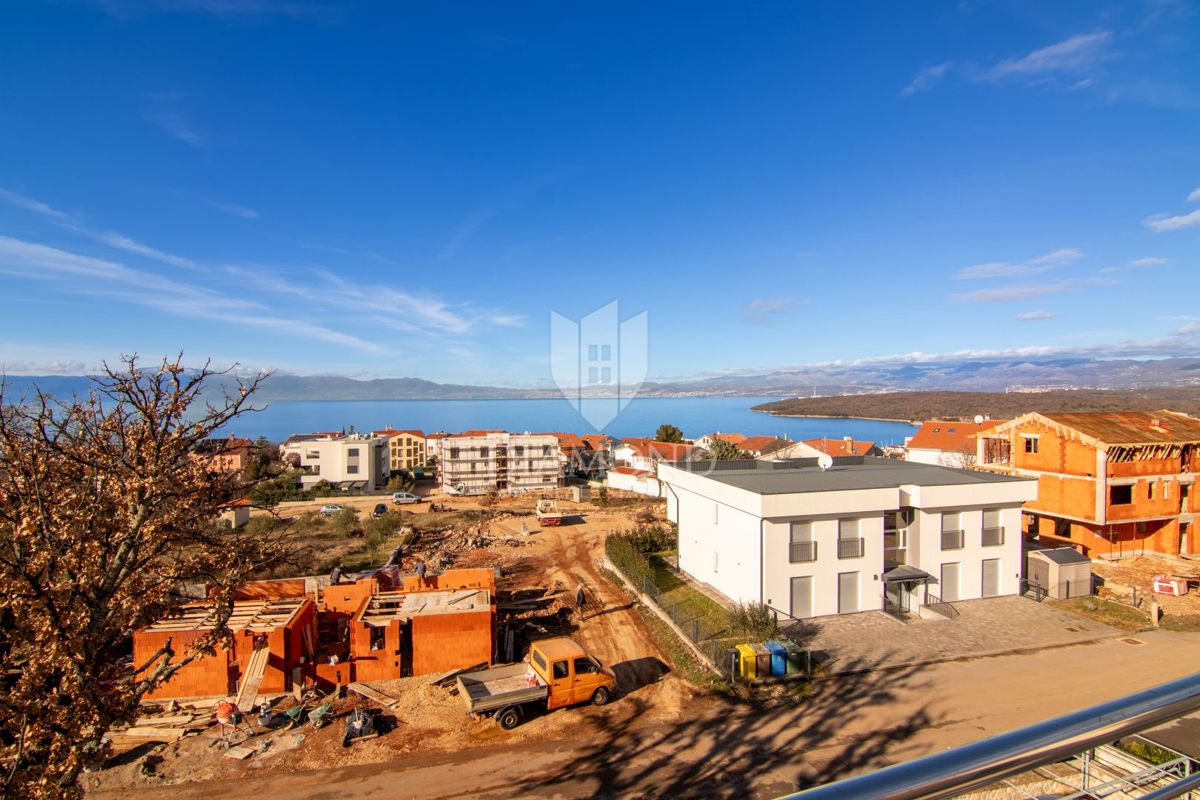 Krk, Njivice, dvosobno stanovanje s pogledom na morje