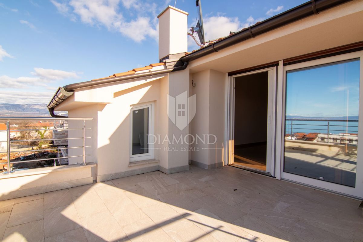 Krk, Njivice, dvosobno stanovanje s pogledom na morje